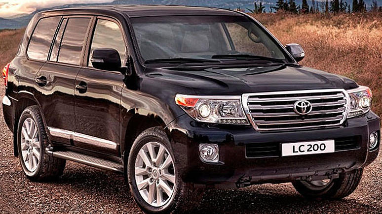 Land Cruiser 200 - выгода 100 000 рублей